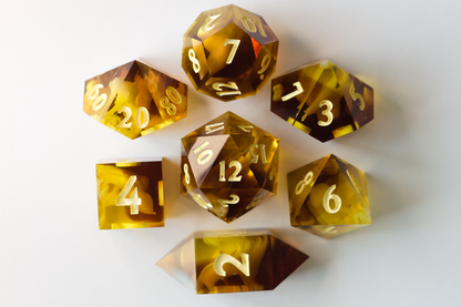 "Flurry of Blows" 7 piece dice set