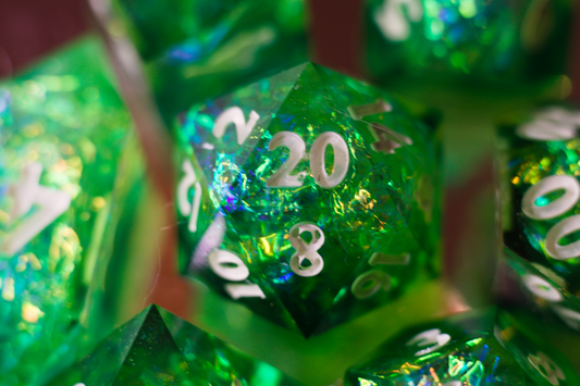 "Hallucinating Forest" 7 piece dice set